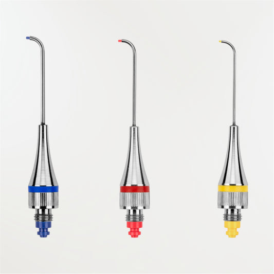 Embout MAP System coudé à 90° pour obturation rétrograde en chirurgie endodontique, disponible en jaune 0,9 mm, rouge 1,1 mm et bleu 1,3 mm